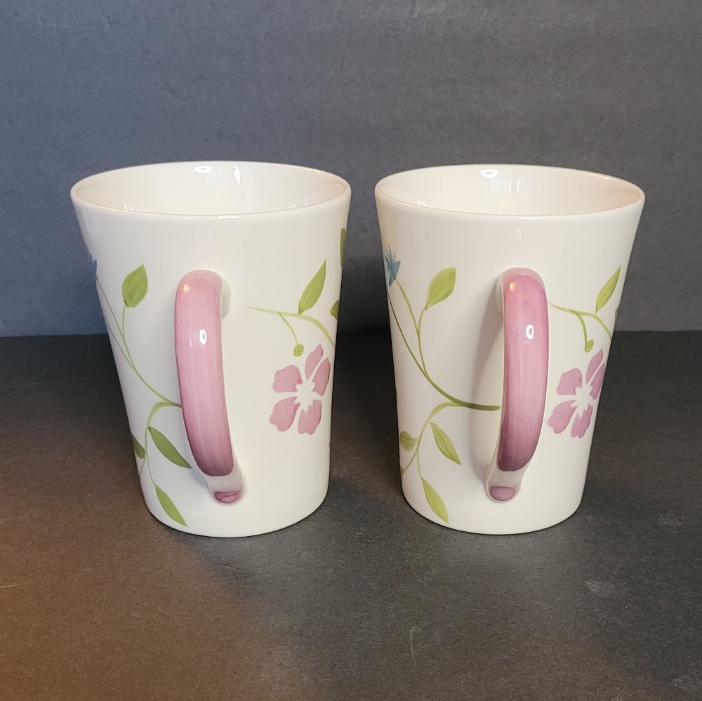 Lovely Handpainted Cream Floral Stoneware Mugs Set of 2 RARE - Picture 5 of 10